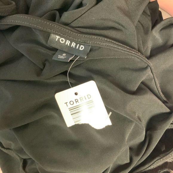 NWT Torrid Ruched Side Little Black Dress Size 6 / Size 30 - Picture 5 of 5